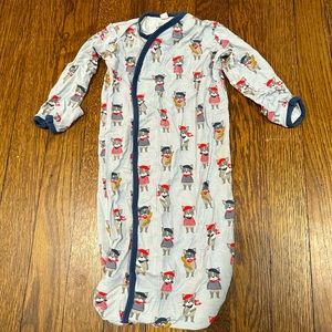 Magnetic Me bamboo viscose Gown- size NB-3m